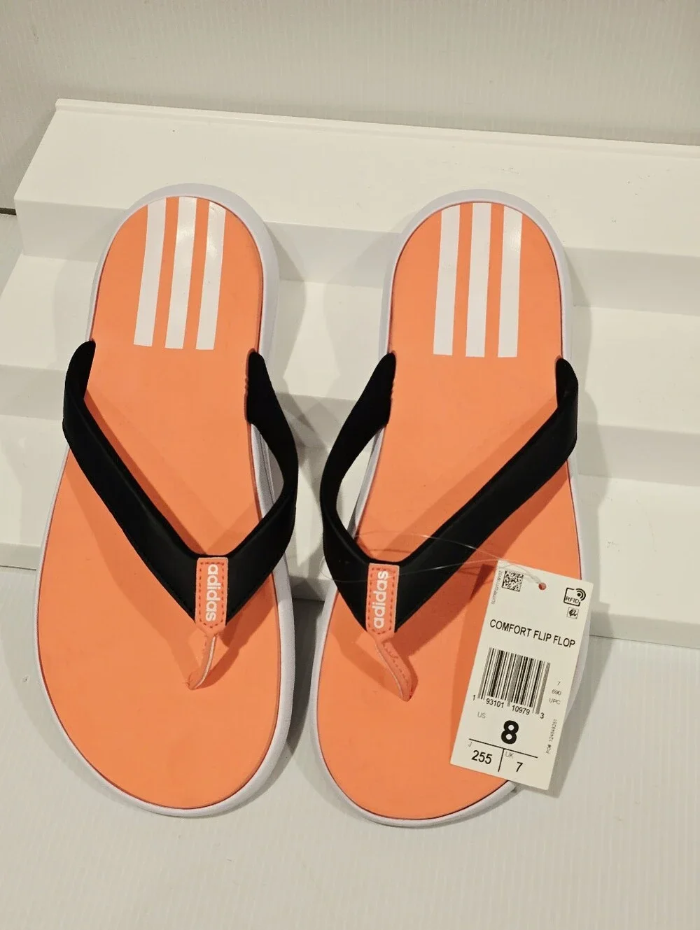 Adidas Women's Comfort Flip Flops Size 8